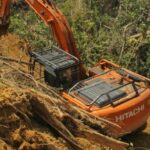 Hutan Bukit Tigapuluh Riau Dijarah Pembalak Liar, DLHK Tahan Alat Berat