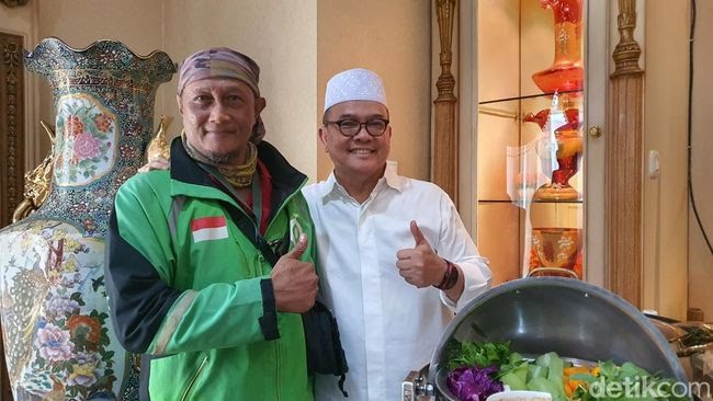 RZ baru keluar penjara setelah dapat bebas bersyarat. F :. IST