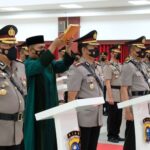 Kapolda Riau Irjen Muhammad Iqbal memimpin kegiatan serah terima jabatan sejumlah Pamen
