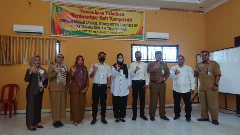 Disnakertrans Bengkalis gelar pelatihan Diksar Satpam, IT dan servis HP