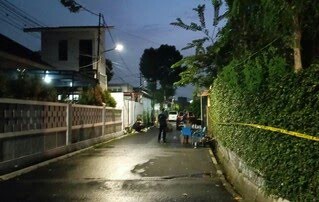 Rumah dinas Ferdy Sambo. F. :. CNN