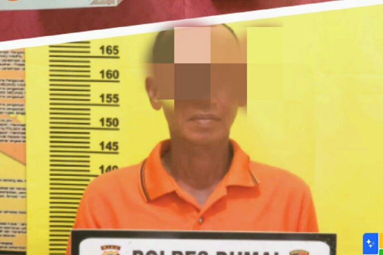 Tersangka pencurian di Wilmar kawasan KID Pelintung. F : HMSPOL