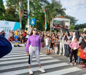 Street Fashion Week di Arena Car Free Day (CFD) Pekanbaru. F. :. CAKAPLAH.COM