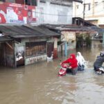 Banjir Kepung Tangsel, Tol Serpong BSD Macet