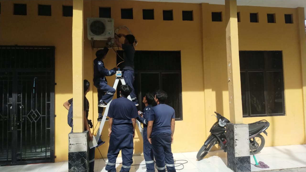 Peserta Jurusan Teknisi Servis AC Jalani Praktek Unit Kompetensi Gelombang Ke-III Disnakertrans Kabupaten Bengkalis 