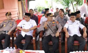 Kapolres Dumai, AKBP Nurhadi Ismanto saat pencanangan bedah RLH. F : HMSPOL