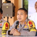 WARGA SIAK – Security PT SDI Bentrok Berdarah, Puluhan Sajam Diamankan