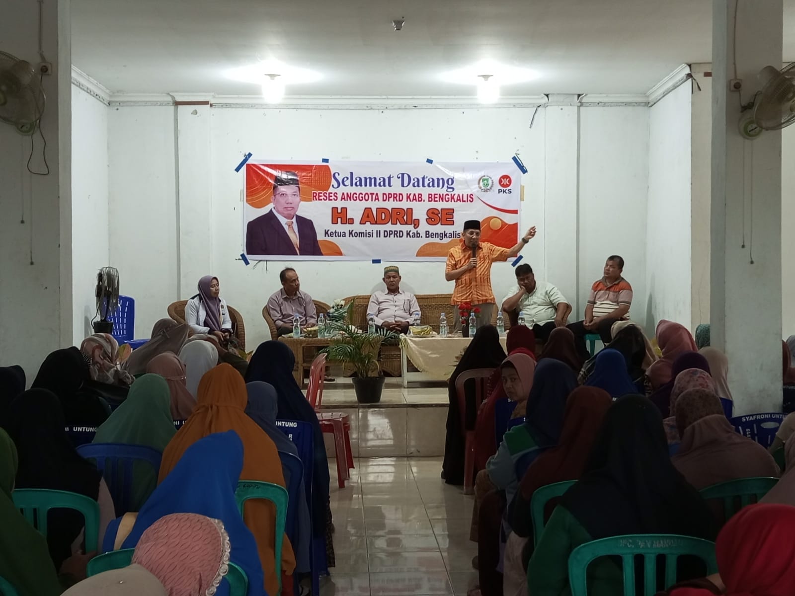 RESES Haji Adri di Balik Alam dan Talang Mandi, Disesaki Ratusan Warga