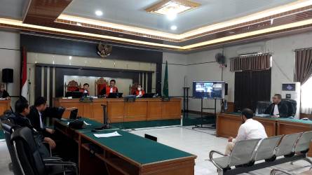 Sidang tuntutan kasus suap WTP auditor BPK Riau. (f : cakaplah)