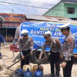 Peringati HUT Lalu Lintas ke 69, Satlantas Polres Bengkalis Salurkan Bantuan Air Bersih 
