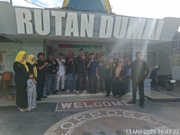 Berkunjung ke Rutan, LHMB Sebut Kasus Ibu Inong vs Toton Sumali Penuh Kejanggalan 