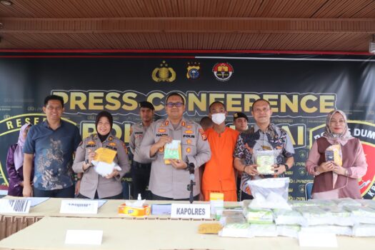 Dua Dibekuk, Polisi Amankan Sabu 29 Kg dan Ratusan Ekstasi di Pelintung Dumai 