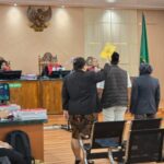 Baru Menjabat Bupati Siak Disidang Hakim, Afni Dicecar Puluhan Pertanyaan 