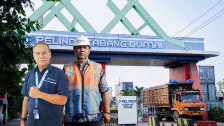 GM Pelindo Dumai Terima Aspirasi Massa Unjuk Rasa 