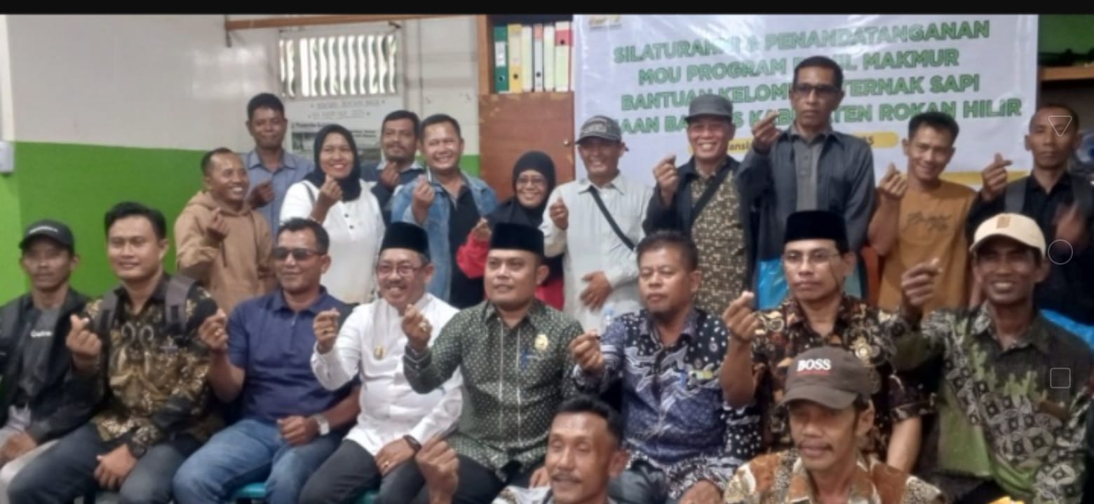 Penyaluran Bantuan Sapi Program Rohil Makmur Transparan dan Tepat Sasaran