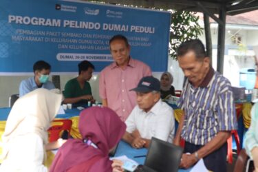 Wujud Kepedulian Sosial, Pelindo Group Dumai Tebar Sembako di 3 Kelurahan 