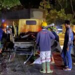 Lakalantas Malam Minggu, Mobil Box dan Truk Laga Kambing di Sitinjau Lauik