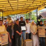 Reses Terakhir, Anggota DPRD Bengkalis Ibra Teguh Umrohkan Satu Konstituen