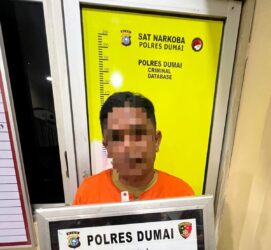Dibungkus Tisu, Pemain Narkoba Terpergok Buang Sabu di Bukit Batrem Dumai