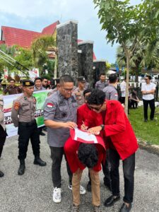 Desak Usut Korupsi BUMD PT BLJ dan PT GKJ, GMNI Geruduk Kantor Kejari Bengkalis