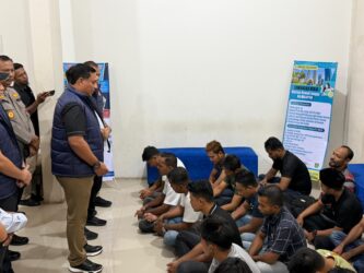 Pemilik Rumah dan Supir Dibekuk, Polisi Gerebek Penampungan TKI di Jalan Meranti Darat Dumai 