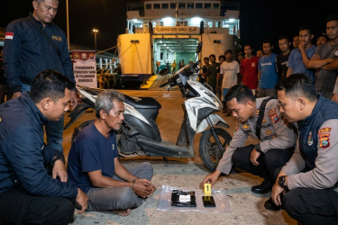 Pria Ubanan Dicokok di Pelabuhan Roro Bengkalis – Pakning, Polisi Sita Benda Ini!