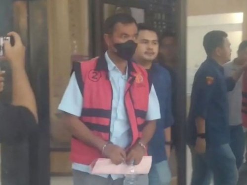 Peras Kontrakor, Tiga Pejabat UKPBJ Pemkab Siak Dijebloskan ke Penjara 