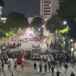 Sempat Rusuh, Polisi Tangkap Belasan Massa Demo Grahadi Surabaya
