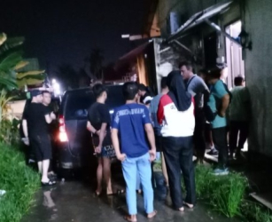 Dua Terciduk, Polda Riau Gerebek Kos Mini di Tanjung Palas Dumai