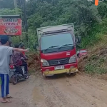 Forkopimcam Palupuah Agam Tinjau Lokasi Rawan Longsor, Ingatkan Warga Hati-hati 