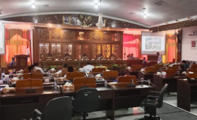 Hanya Dihadiri 7 Anggota Dewan, Paripurna Pengesahan OPD Baru di Kuansing Gagal