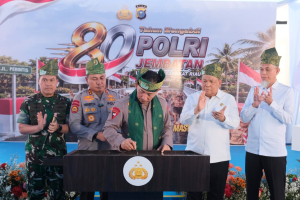 Kapolri Resmikan Jembatan Merah Putih Presisi Puluhan Unit di Dumai, Ini Pesan Sang Jenderal untuk Masyarakat!