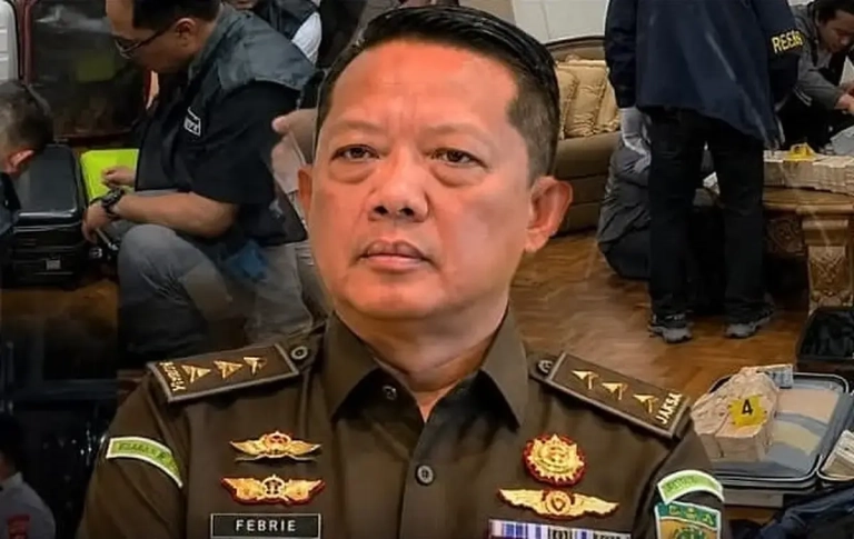 Resmi Tersangka, Tiga Kasus Mega Korupsi Jerat Eks Jampidsus Febrie Adriansyah 