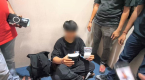 Disembunyikan dalam CD, Petugas Gagalkan Penyelundupan Sabu 2,2 Kilo di Bandara SSK II 