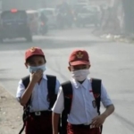 Dampak Kabut Asap Karhutla, Sejumlah Daerah di Riau Belajar Daring 