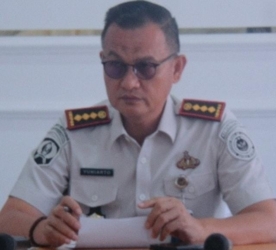 Heboh Tahanan Lapas Pekanbaru Bisa Makan Siang di Rumah, Kalapas Dicopot