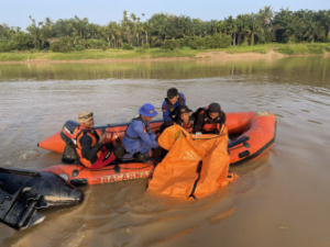 Remaja Tewas Tenggelam di Sungai Desa Jake Kuantan Tengah 