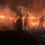 Lautan Api di Ponpes Syekh Burhanuddin Kuntu Kampar Kiri, Ratusan Asrama Ludes Terbakar 