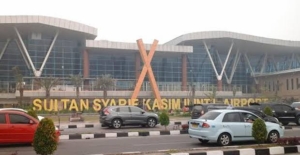Banyak Penumpang Terdampak Erupsi Anak Krakatau di Bandara SSK II, Cek Solusinya!