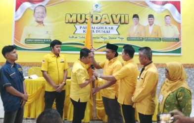 Edwar Randa Resmi Pimpin Partai Golkar Dumai, Gantikan Ferdiansyah
