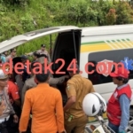 Pikap Muatan Cabai Masuk Jurang di Silaiang Padang Panjang, Dua Luka-luka