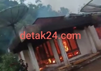 Api Mengamuk, Rumah Nurhayati di Matua Hilia Agam Ludes Terbakar 