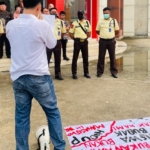Rektor IAIN Datuk Laksemana Bengkalis Didemo Mahasiswa, Apo Kesah?