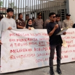 Unjuk Rasa di Kejati Riau, Massa MPR Desak Periksa Kepsek SMAN 4 Tapung Kampar 