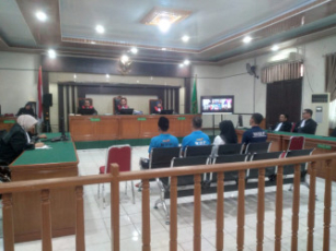 Empat Koruptor KUR BRI Rumbai hanya Diganjar 1,5 Tahun 