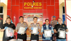Dua Kurir Ganja 18 Kilo Dibekuk di Desa Jalur Patah Sentajo Raya Kuansing