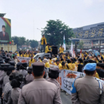 Plt Gubri SF Hariyanto Didemo Mahasiswa Dua Universitas, Sekdaprov Turun Tangan 